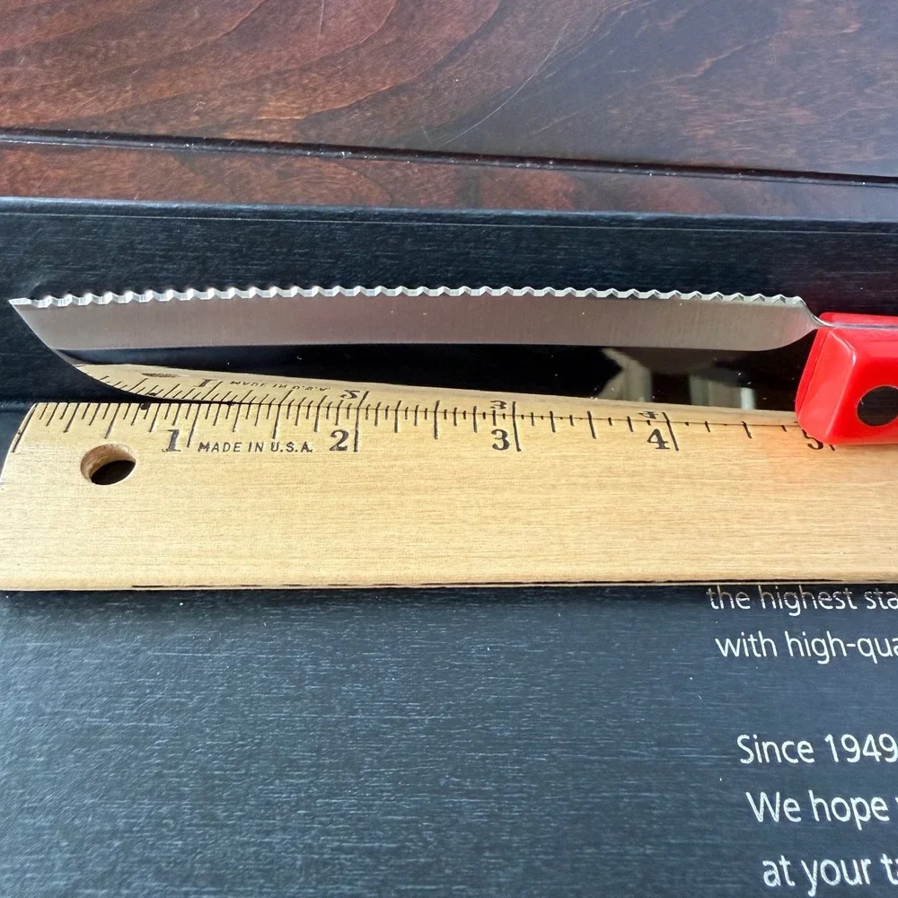 Cutco 3721 KU Santoku Red Classic Handle Serrated USA Realtor Engraving